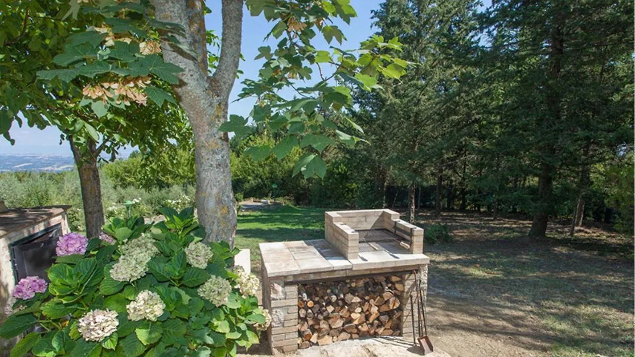 Villa La Felce Cetona 0*,